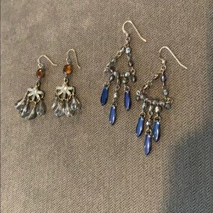 Dangle earrings